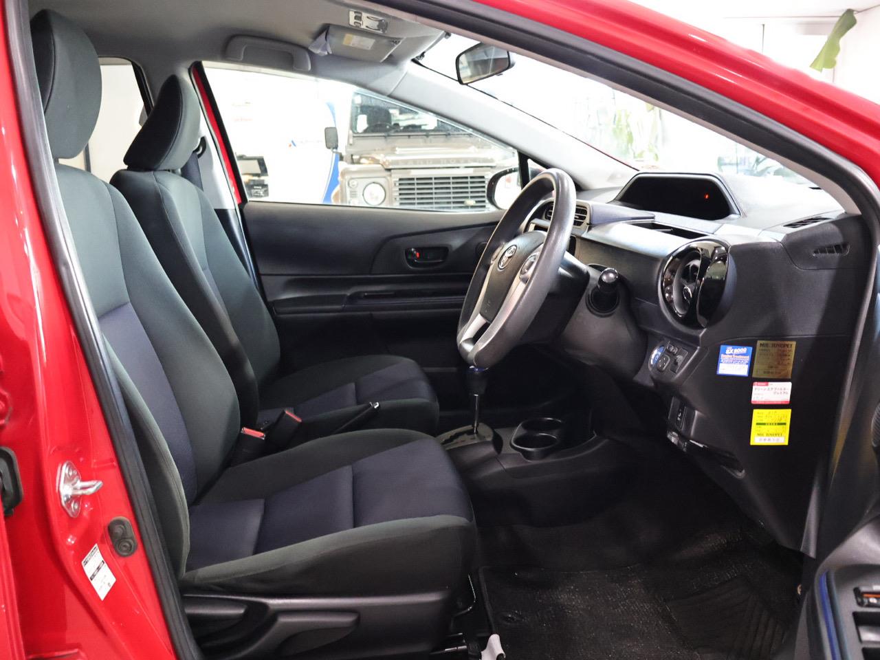 2015 Toyota Aqua