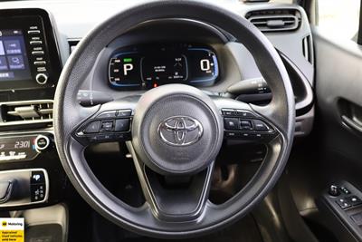 2021 Toyota Aqua - Thumbnail
