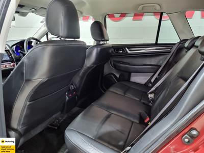 2015 Subaru Outback - Thumbnail