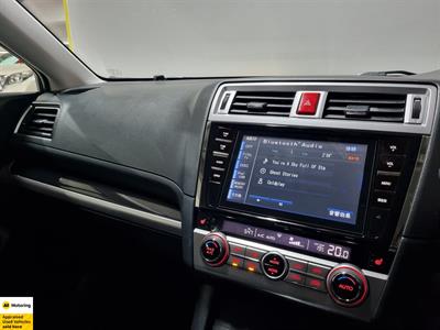 2015 Subaru Outback - Thumbnail