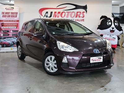 2014 Toyota Aqua - Thumbnail