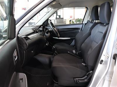 2019 Suzuki Swift - Thumbnail