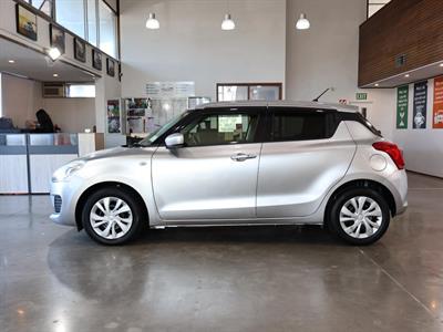 2019 Suzuki Swift - Thumbnail