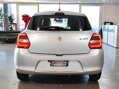 2019 Suzuki Swift - Thumbnail