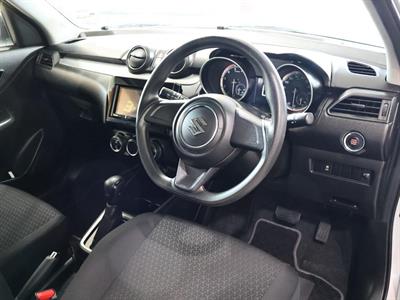 2019 Suzuki Swift - Thumbnail