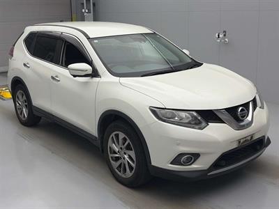 2017 Nissan XTRAIL - Thumbnail