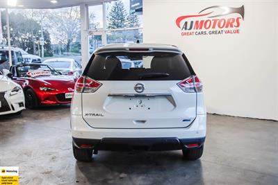 2017 Nissan X-Trail - Thumbnail