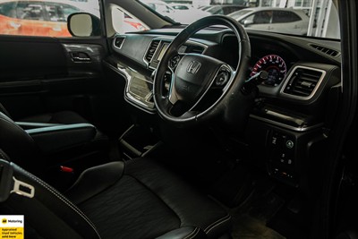 2014 Honda Odyssey - Thumbnail