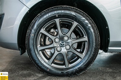 2014 Mazda Demio - Thumbnail