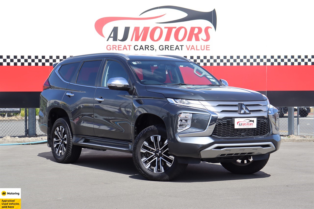 2023 Mitsubishi Pajero Sport