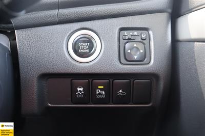 2023 Mitsubishi Pajero Sport - Thumbnail