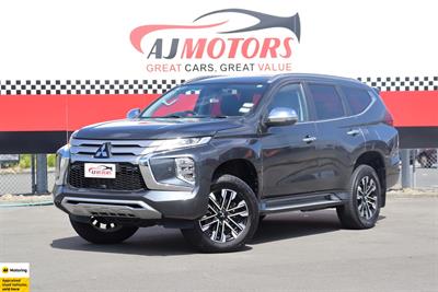 2023 Mitsubishi Pajero Sport - Thumbnail