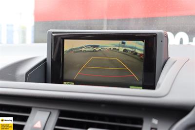 2012 Lexus CT200H - Thumbnail