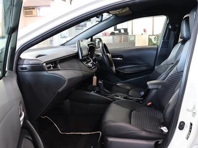 2021 Toyota Corolla - Thumbnail