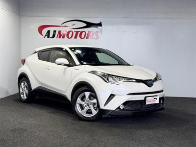 2017 Toyota C-HR - Thumbnail