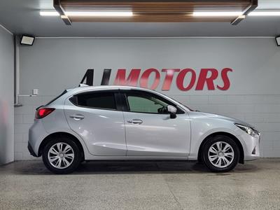 2018 Mazda Demio - Thumbnail