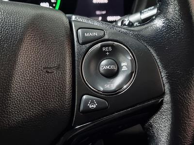 2017 Honda Vezel - Thumbnail