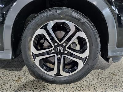 2017 Honda Vezel - Thumbnail