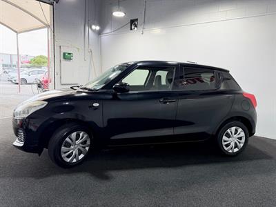 2017 Suzuki Swift - Thumbnail