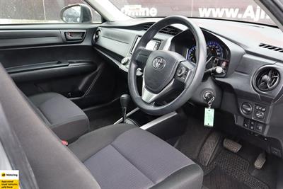 2018 Toyota Corolla - Thumbnail