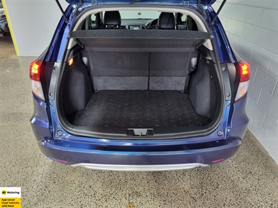 2015 Honda Vezel - Thumbnail