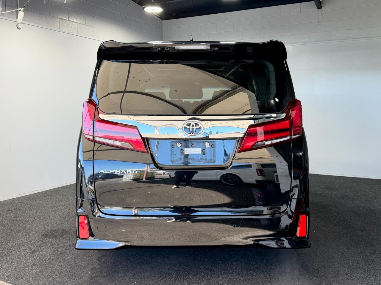 2020 Toyota Alphard