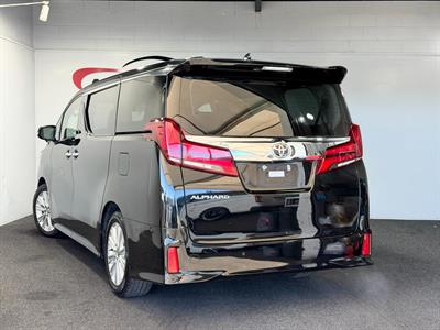 2020 Toyota Alphard - Thumbnail