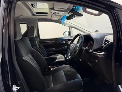 2020 Toyota Alphard - Thumbnail