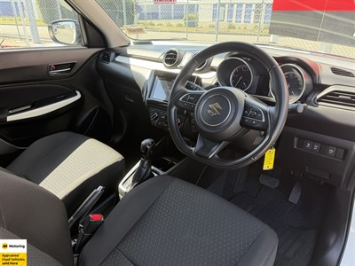 2020 Suzuki Swift - Thumbnail