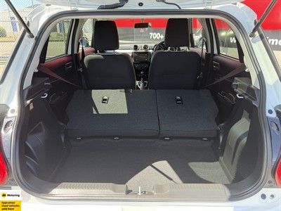 2020 Suzuki Swift - Thumbnail