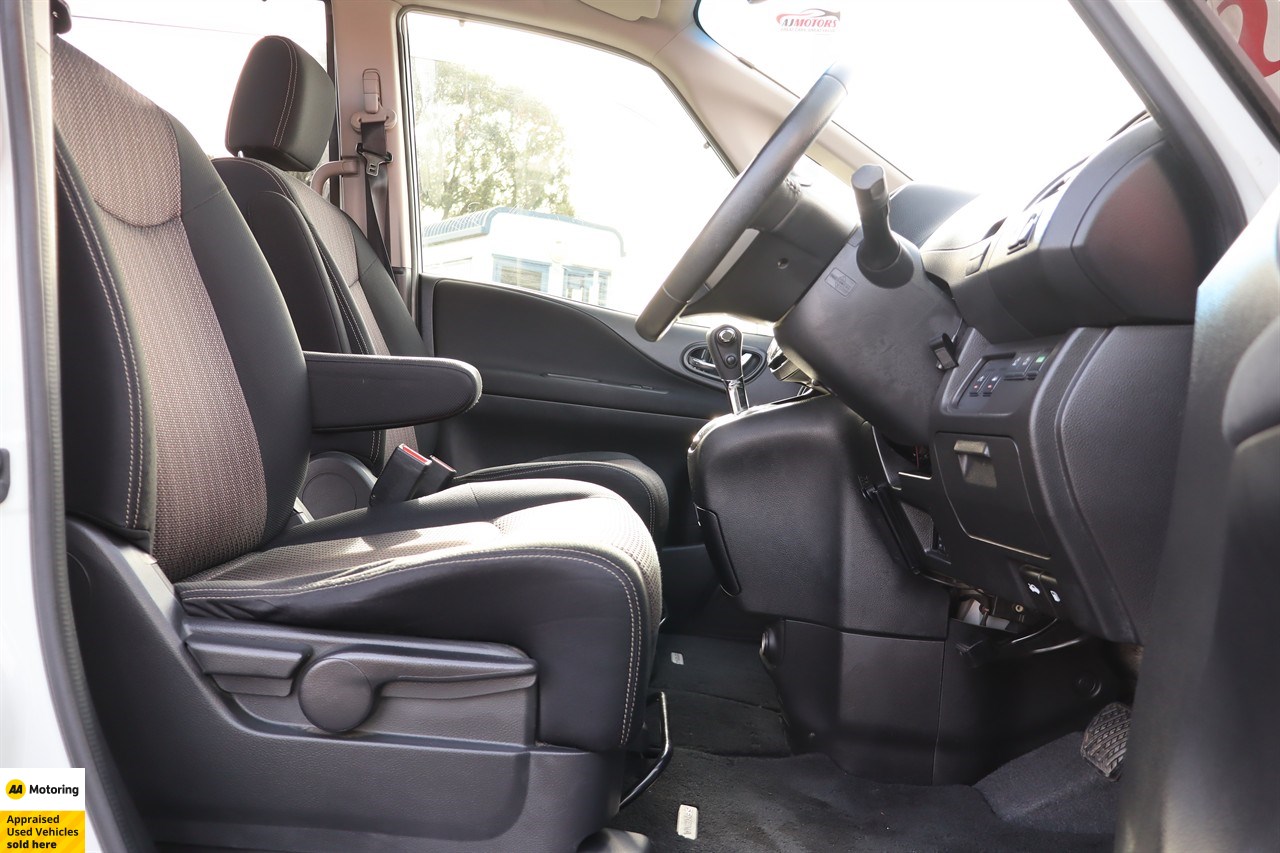 2015 Nissan Serena