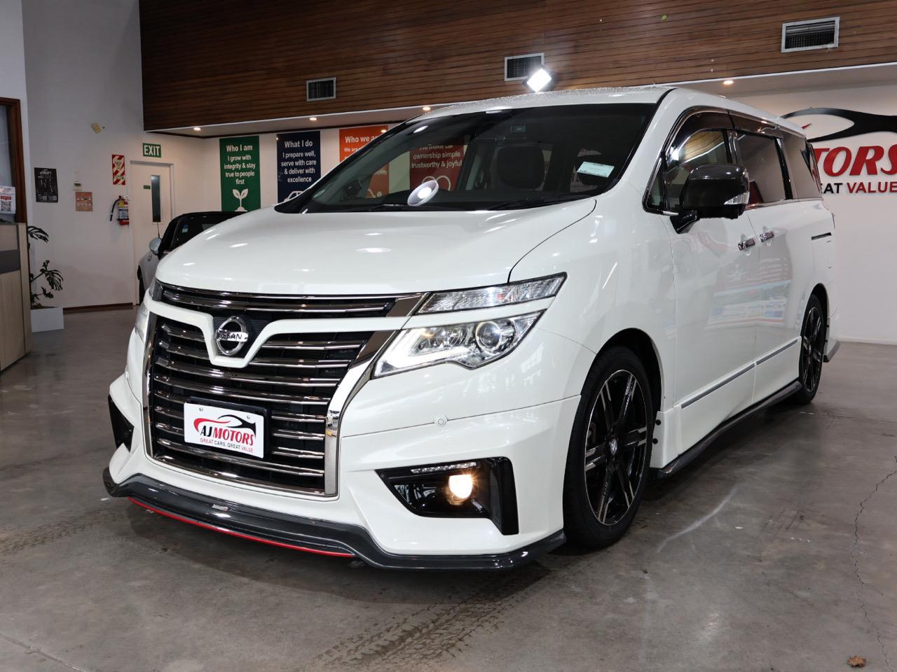 2015 Nissan Elgrand