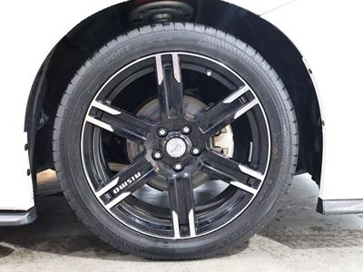 2015 Nissan Elgrand - Thumbnail