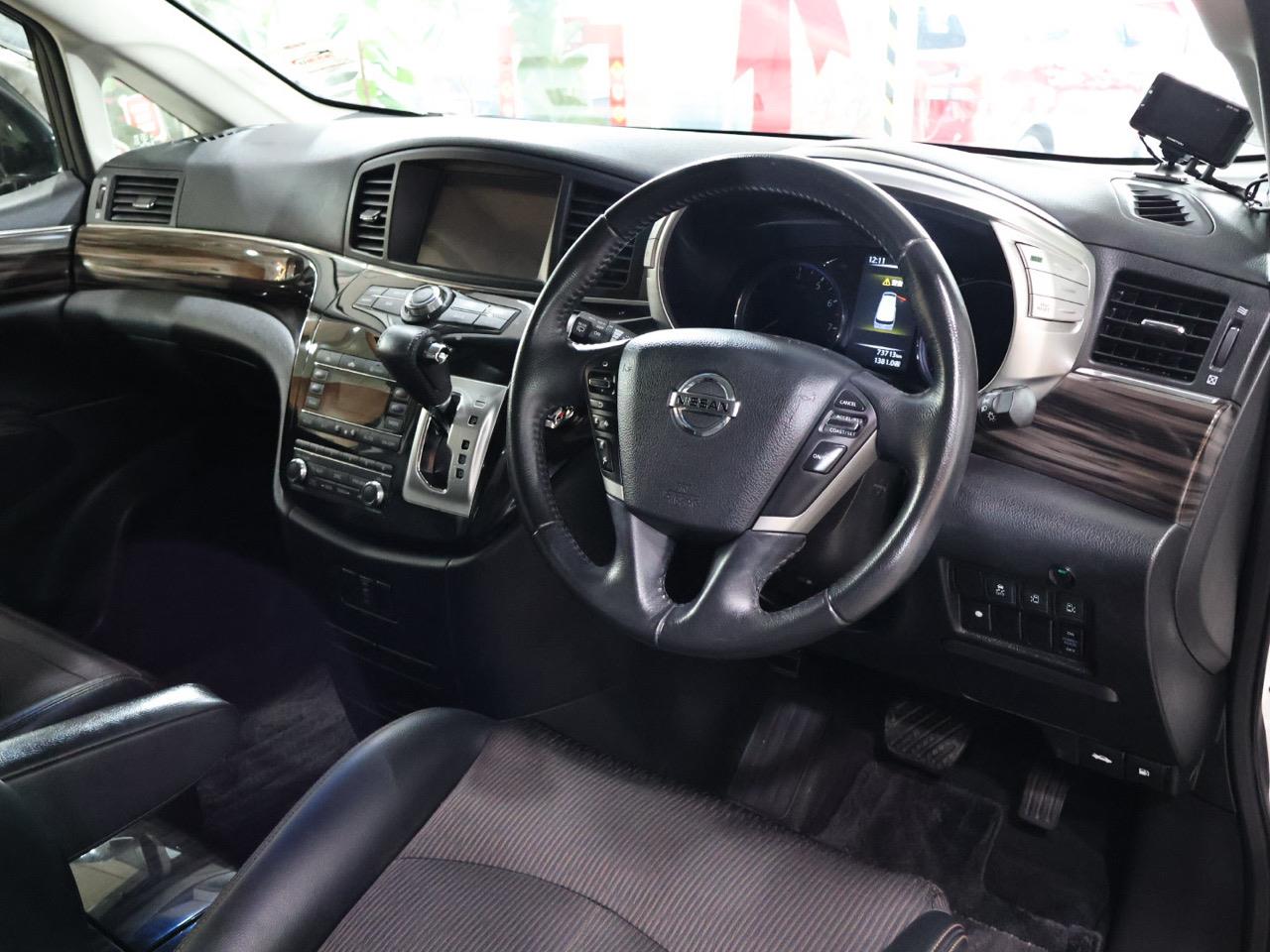 2015 Nissan Elgrand