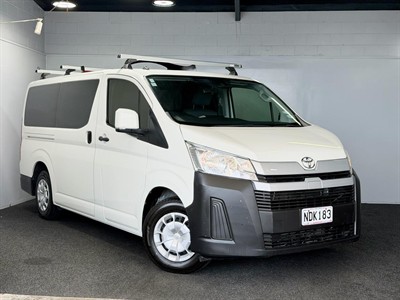 2020 Toyota Hiace - Thumbnail