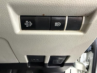 2020 Toyota Hiace - Thumbnail