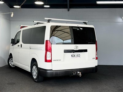2020 Toyota Hiace - Thumbnail