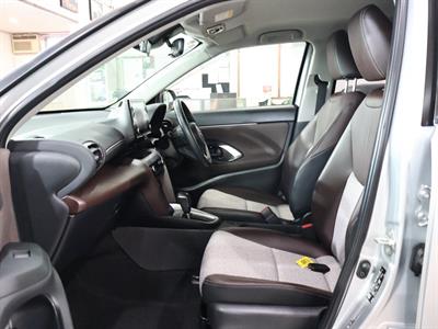 2020 Toyota YARIS CROSS - Thumbnail