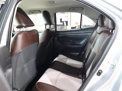 2020 Toyota YARIS CROSS - Thumbnail