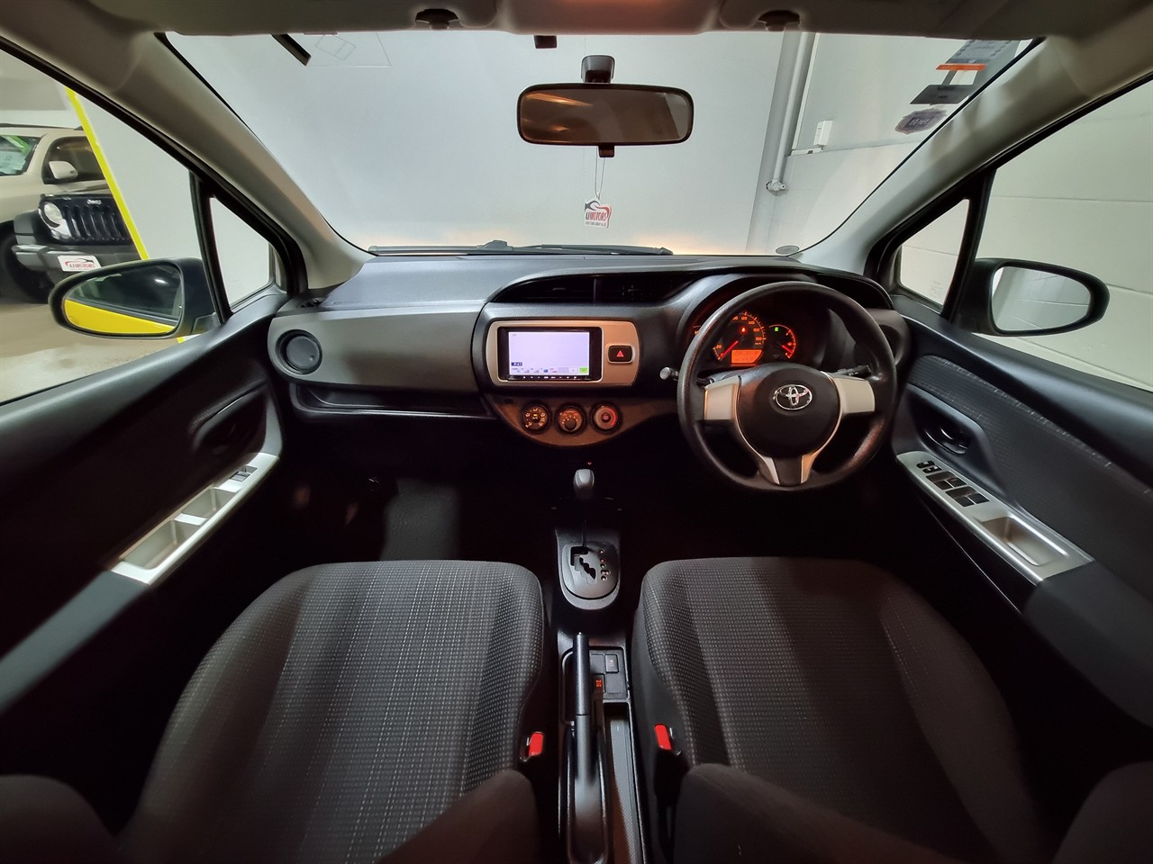 2014 Toyota Vitz