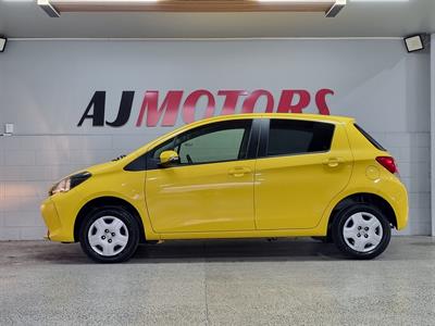 2014 Toyota Vitz - Thumbnail