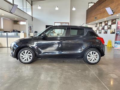 2021 Suzuki Swift - Thumbnail