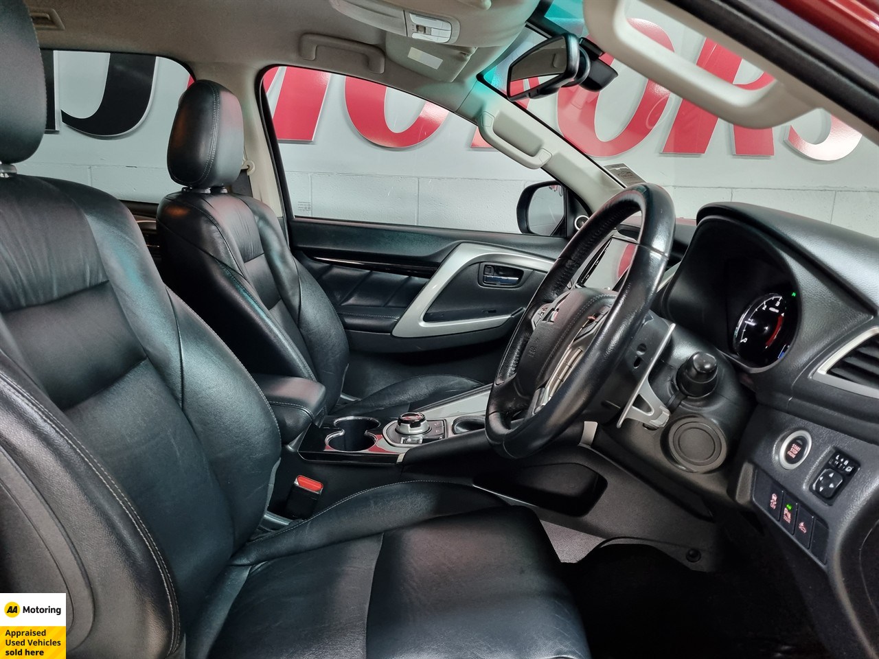 2019 Mitsubishi Pajero Sport