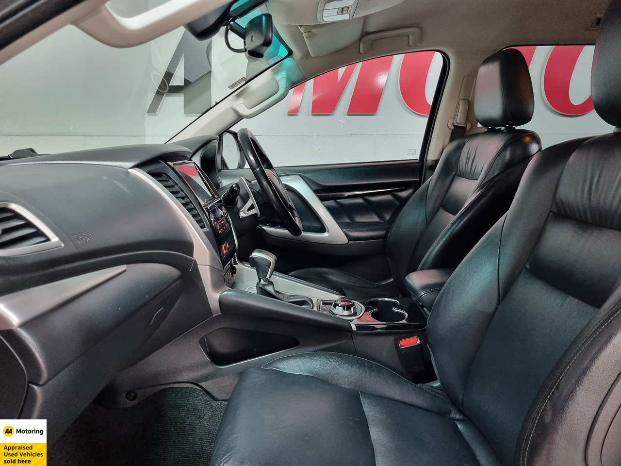 2019 Mitsubishi Pajero Sport