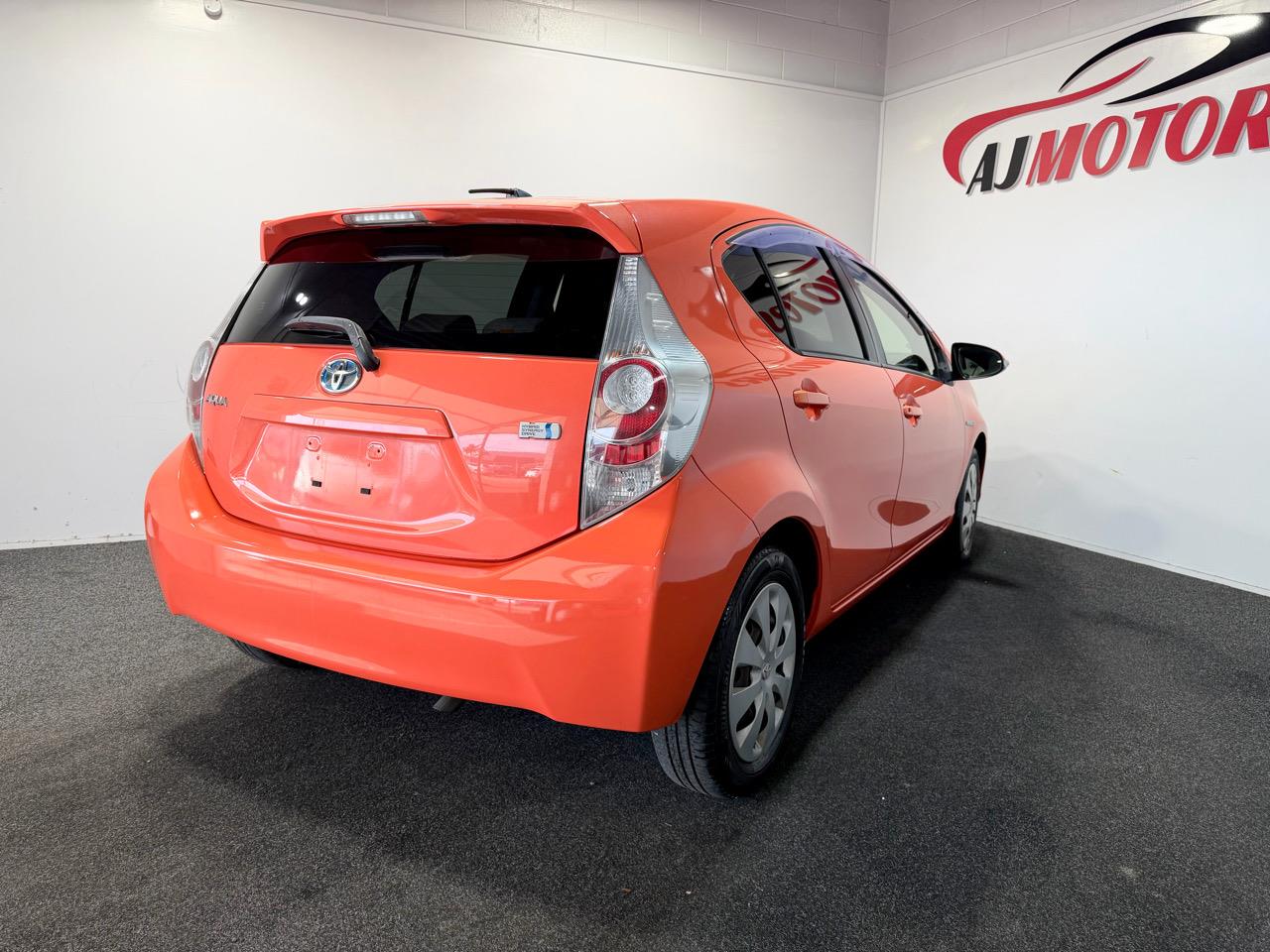 2012 Toyota Aqua