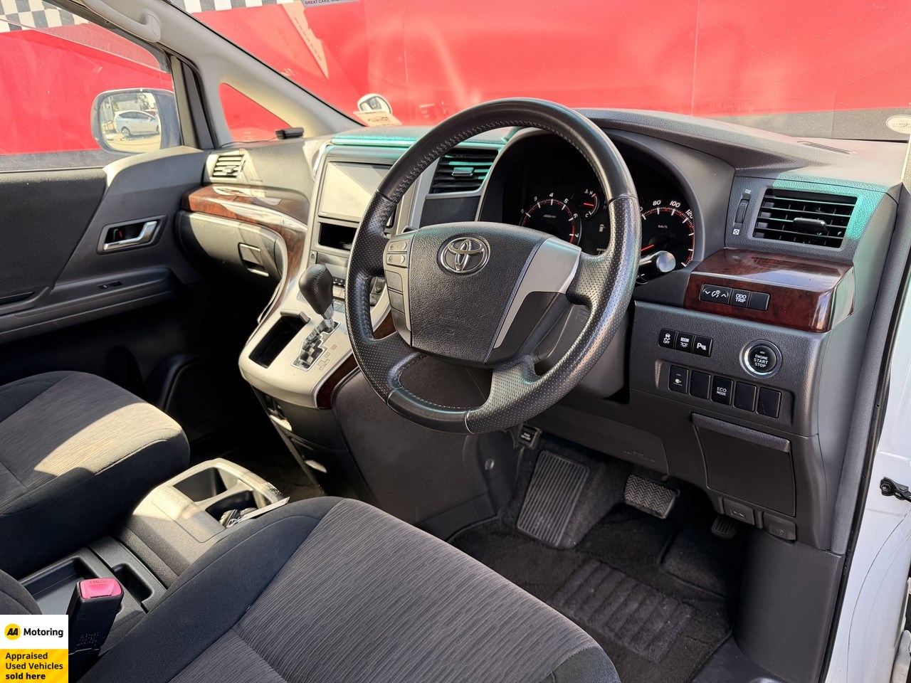 2012 Toyota Vellfire