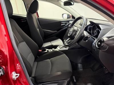 2017 Mazda Demio - Thumbnail