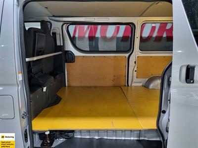 2020 Toyota Hiace - Thumbnail