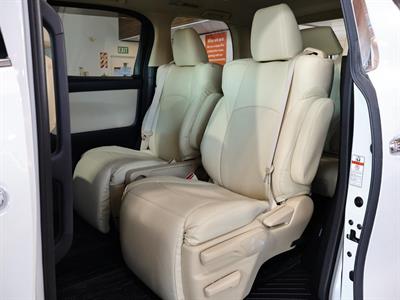 2015 Toyota Vellfire - Thumbnail