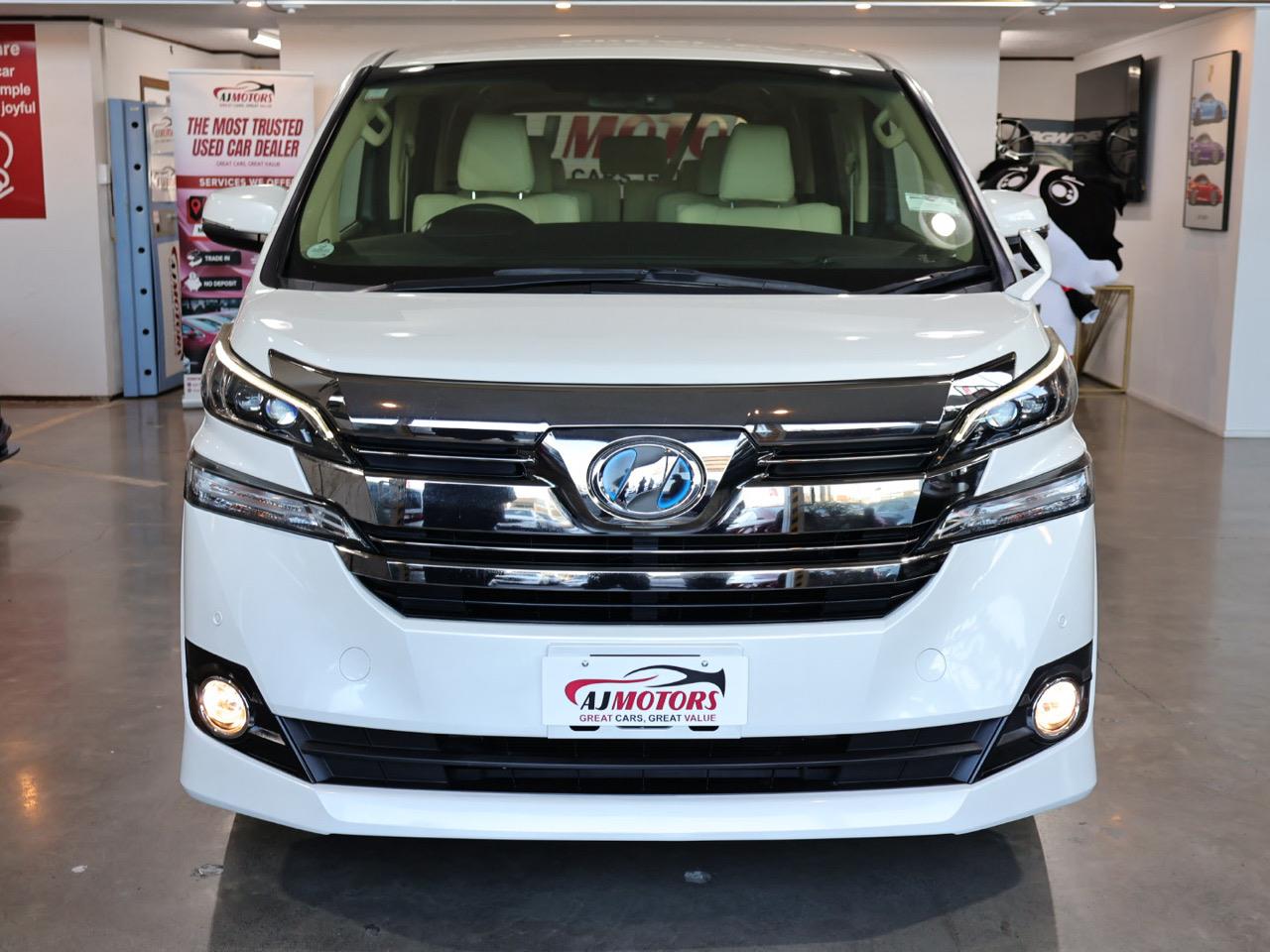 2015 Toyota Vellfire